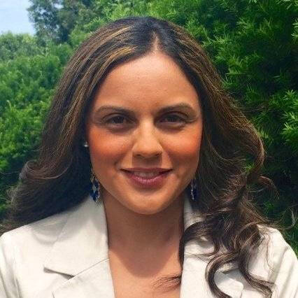 Alumna Jessica Knoth